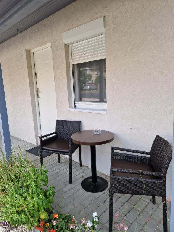 Nefelejcs Vendégház Gödöllő Exterior foto